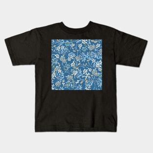 Watercolour nature painting - flowy and free Kids T-Shirt